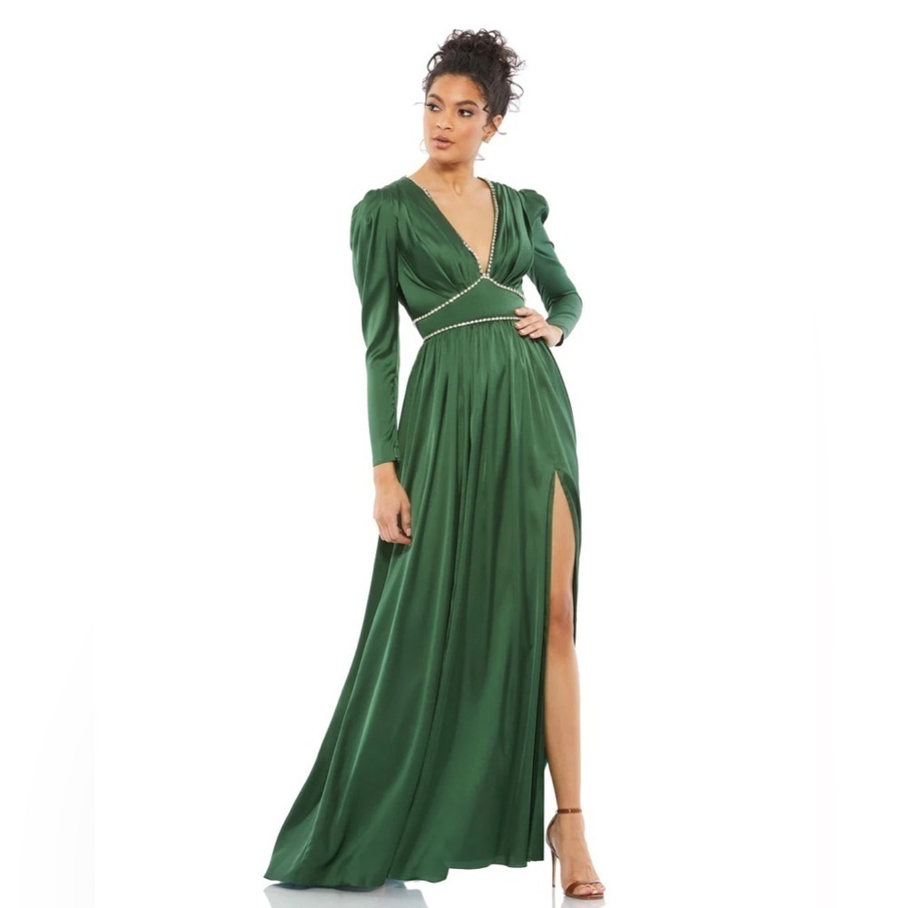 Mac Duggal 55702 NWOT RHINESTONE TRIM PUFF SLEEVE GATHERED GOWN